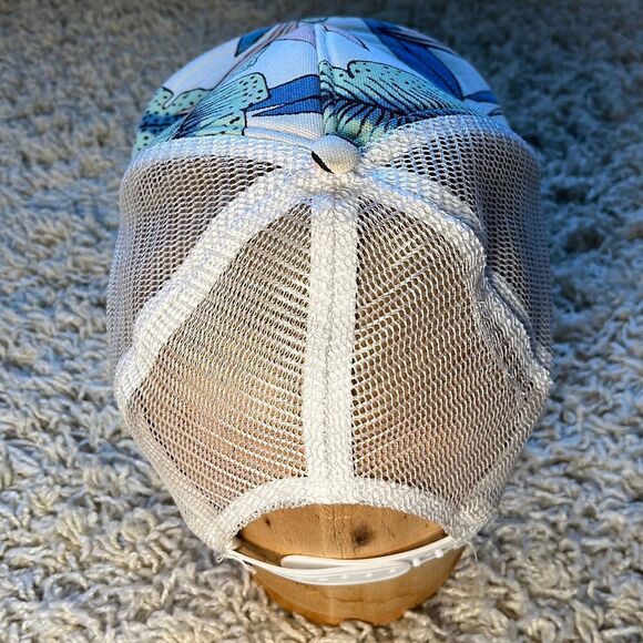 Vans Off the Wall Off To The Beach Mesh Trucker Hat - Picture 4 of 13